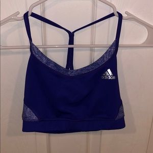 Women’s sports bra